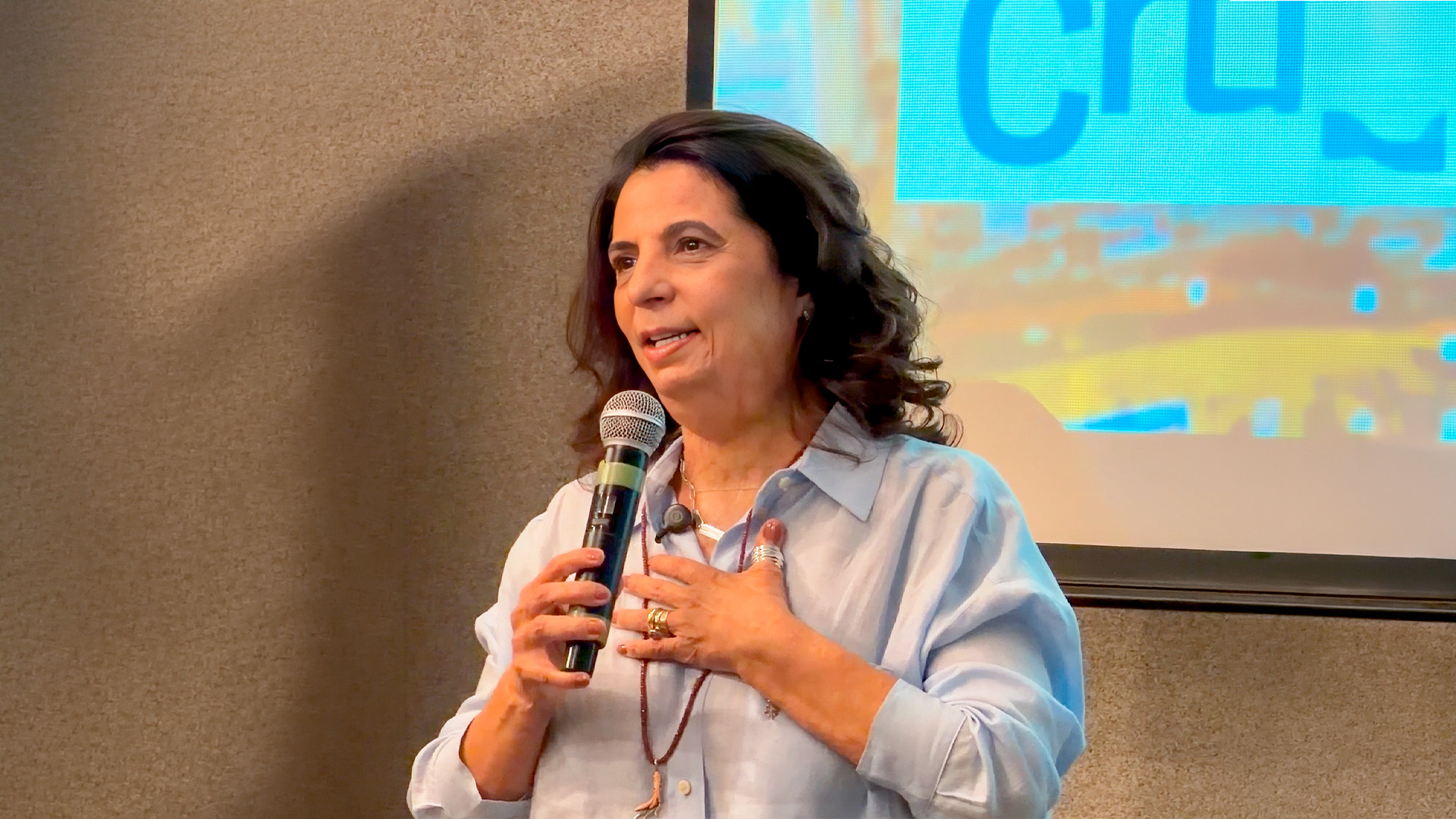 Dra. Cristina destaca educação e protagonismo feminino no Empodera+ Goiânia